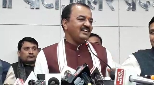 Patna: UP Deputy CM Keshav Prasad Maurya attacked Congress over Rafale issue राफेल मुद्दा: केशव प्रसाद मौर्य ने साधा कांग्रेस पर निशाना, बोले- महागठबंधन को राफेल से उड़ा देंगे