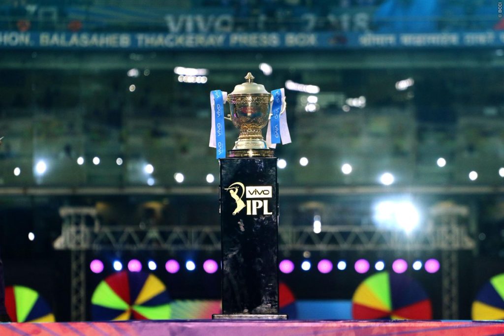 IPL Auction 2019: 351 खिलाड़ियों की नीलामी आज 2.50 बजे से, अपने मन के सभी सवाल एक क्लिक में जानिए