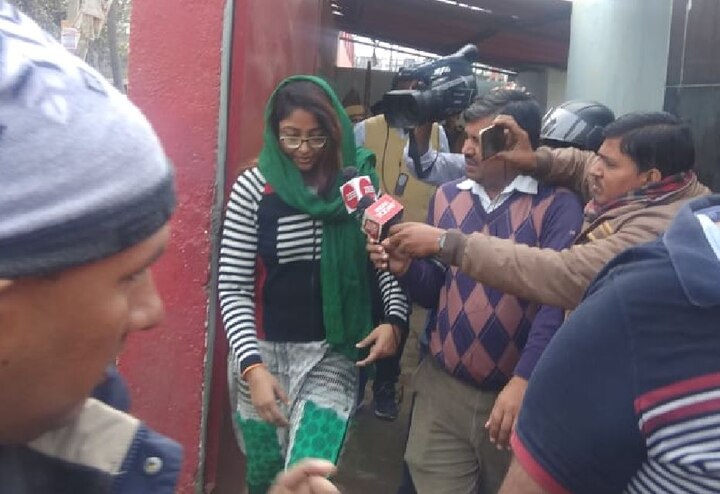 Aasra shelter home: Manisha Dayal released on bail said I am innocent आसरा होम: जमानत पर रिहा हुईं मनीषा दयाल, कहा- मुझे फंसाया गया