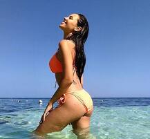 जानिए कौन है मिस यूनिवर्स 2018 कैटरिओना ग्रे, ये बातें जानना है जरूरी