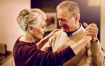 रिसर्च: बुजुर्ग पुरुषों के लिए फायदेमंद है सेक्शुअल लाइफ