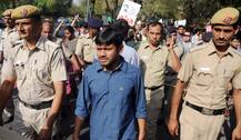 JNU देशद्रोह केस: चार्जशीट दाखिल करेगी दिल्ली पुलिस, कन्हैया और उमर खालिद का है नाम