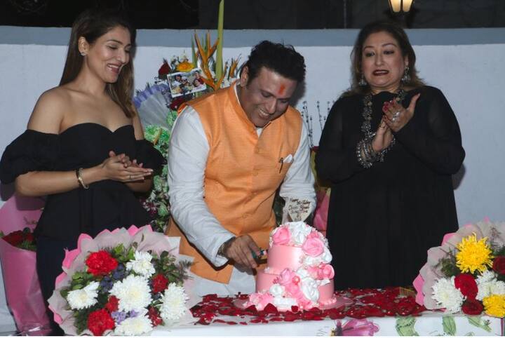 गोविंदा अपने छह भाई बहनों में सबसे छोटे हैं इसलिए उन्हें प्यार से ची ची भी बुलाया जाता है.