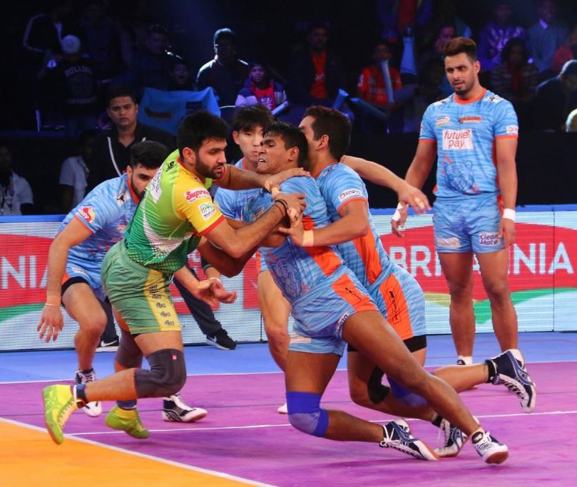 Pro Kabaddi League 2018: बंगाल वॉरियर्स ने घर में पटना पाइरेट्स को हराकर हासिल की लगातार दूसरी जीत