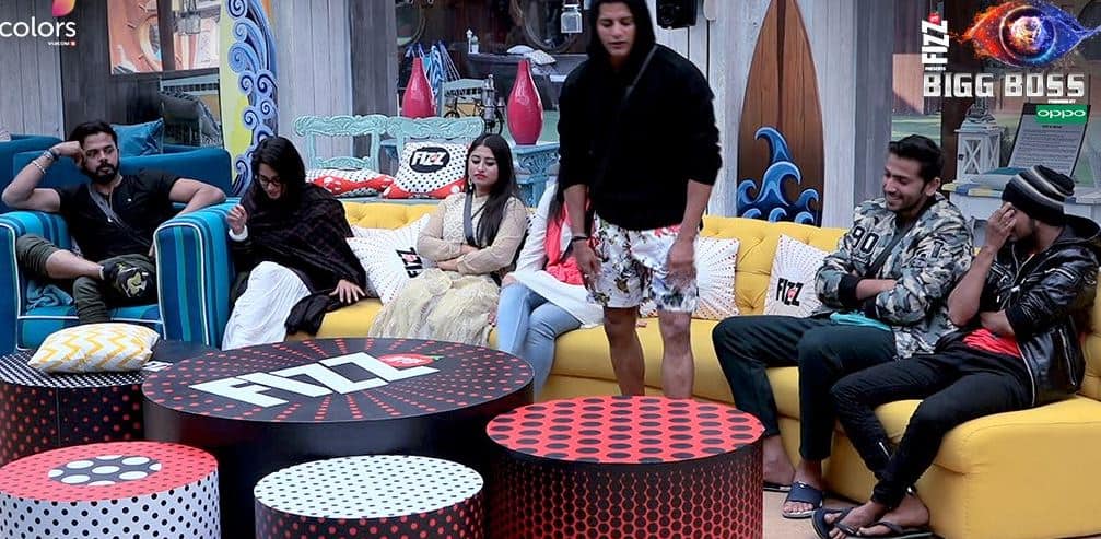 Somi khan is evicted from bigg boss house show enters in finale week with 6 contestants बिग बॉस 12: फिनाले वीक से पहले आया शो में ट्विस्ट, ये कंटेस्टेंट हुई बेघर