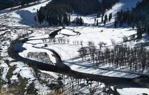 संसदीय समिति: पर्यटकों की संख्या में वृद्धि से इकोलॉजी पर बुरा असर, पिघल रहे हैं हिमालय के ग्लेशियर