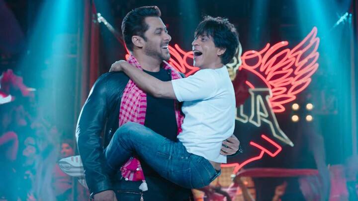 ज़ीरो के एक गाने सलमान खान और शाहरुख खान दोनों साथ नज़र आए हैं. फैंस के लिए इससे बड़ा तोहफा क्या हो सकता है. तो क्रिसमस के मौके पर कैटरीना, शाहरुख और सलमान के लिए तो डबल सेलिब्रेशन का मौका था.