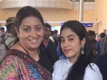 Video: जाह्नवी कपूर ने स्मृति ईरानी को कहा \'आंटी\', स्मृति ने दिया ऐसा रिएक्शन कि मांगनी पड़ी माफी