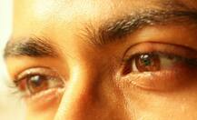 सर्दी के मौसम में आंखों में आ जाता है सूखापन, ऐसे करें देखभाल