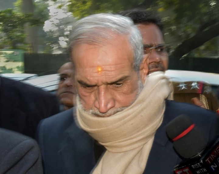 Sajjan Kumar sent to Mandoli jail for role in 1984 anti-Sikh riots 1984 सिख दंगे: कड़ी सुरक्षा के बीच सज्जन कुमार को दिल्ली की मंडोली जेल ले जाया गया