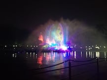 गोरखपुर: खिचड़ी मेले के साथ शुरू हुआ नाथ पंथ की अद्भुत महिमा के दर्शन कराता लाइट एंड साउंड शो