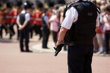 मैनचेस्टर: तीन पर चाकू से हमला, घायलों में पुलिस वाला भी शामिल