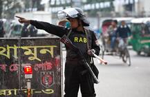 बांग्लादेश: चुनाव की \'फर्जी\' जानकारी फैलाने के लिए पत्रकार गिरफ्तार