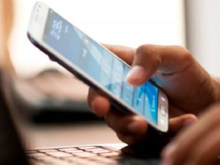 6 बार बजी फोन की घंटी और गायब हो गए बैंक खाते से 1 करोड़ 86 लाख रुपए Phone rings 6 times and then 1.86 crores debited from bank account 6 बार बजी फोन की घंटी और गायब हो गए बैंक खाते से 1 करोड़ 86 लाख रुपए