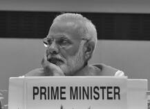 IN DEPTH: संसद में अपने दम पर संविधान संशोधन विधेयक पास नहीं करा पाएगी मोदी सरकार