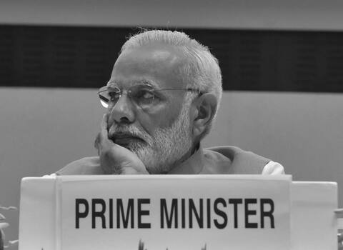 IN DEPTH: संसद में अपने दम पर संविधान संशोधन विधेयक पास नहीं करा पाएगी मोदी सरकार IN DEPTH: संसद में अपने दम पर संविधान संशोधन विधेयक पास नहीं करा पाएगी मोदी सरकार