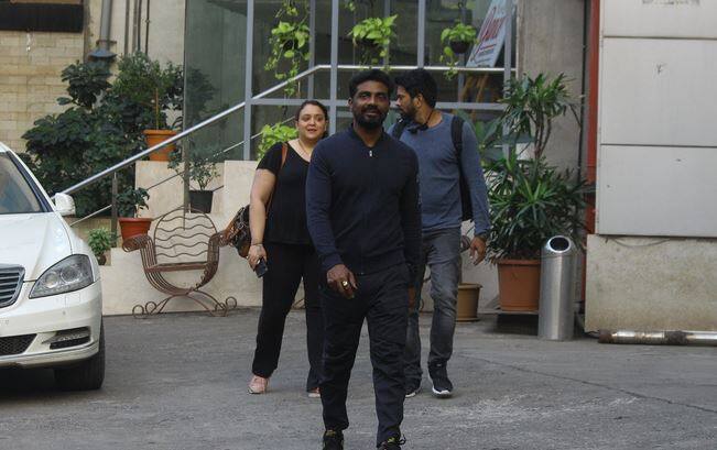 रेमो डिसूजा ने अपनी अगली फिल्म का ऐलान कर दिया है. जल्द ही वो फिल्म ABCD 2 का सीक्वल बनाने वाले हैं. 