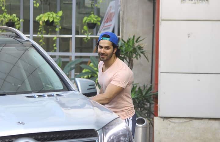 इतना ही रिपोर्ट्स की मानें तो इस फिल्म में नोरा फतेही भी नजर आएंगी.