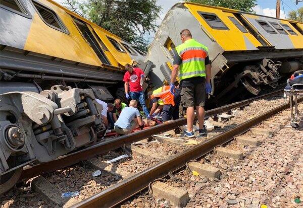 उन्होंने कहा, 