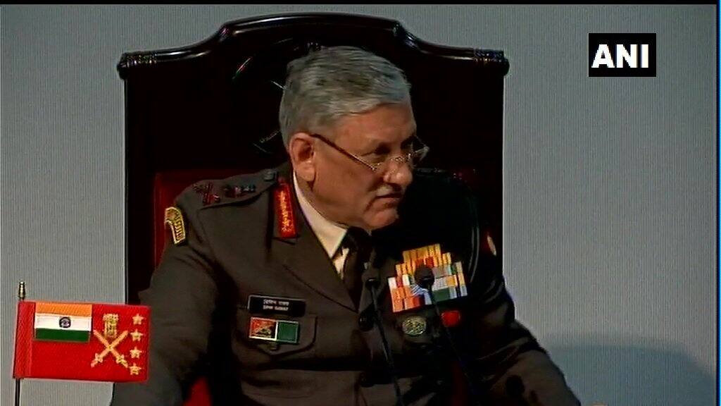 सेना प्रमुख का बड़ा बयान, कहा- तालिबान से बिना शर्त बातचीत करे भारत Army Chief Bipin Rawat says India should talk to Taliban सेना प्रमुख का बड़ा बयान, कहा- तालिबान से बिना शर्त बातचीत करे भारत