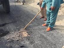 बरेली: सड़कों की क्वालिटी पर आमने सामने आए बीजेपी विधायक और PWD अफसर