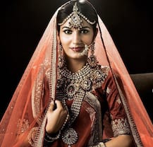 दुल्हन की तरह सजीं सपना चौधरी, वायरल हो रही है तस्वीरें