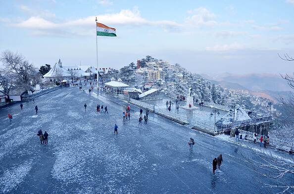 Tourism in Himachal : हिमाचल की वादियों का लुत्फ लेने वालों को सौगात, आज से आरटी-पीसीआर रिपोर्ट की जरूरत नहीं From today, no RT-PCR report required to enter Himachal Tourism in Himachal : हिमाचल की वादियों का लुत्फ लेने वालों को सौगात, आज से आरटी-पीसीआर रिपोर्ट की जरूरत नहीं