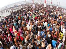 Kumbh Mela 2019: मेले की औपचारिक शुरुआत, श्रद्धालुओं के आने के साथ ही भव्यता का आकार लेने लगा कुंभ