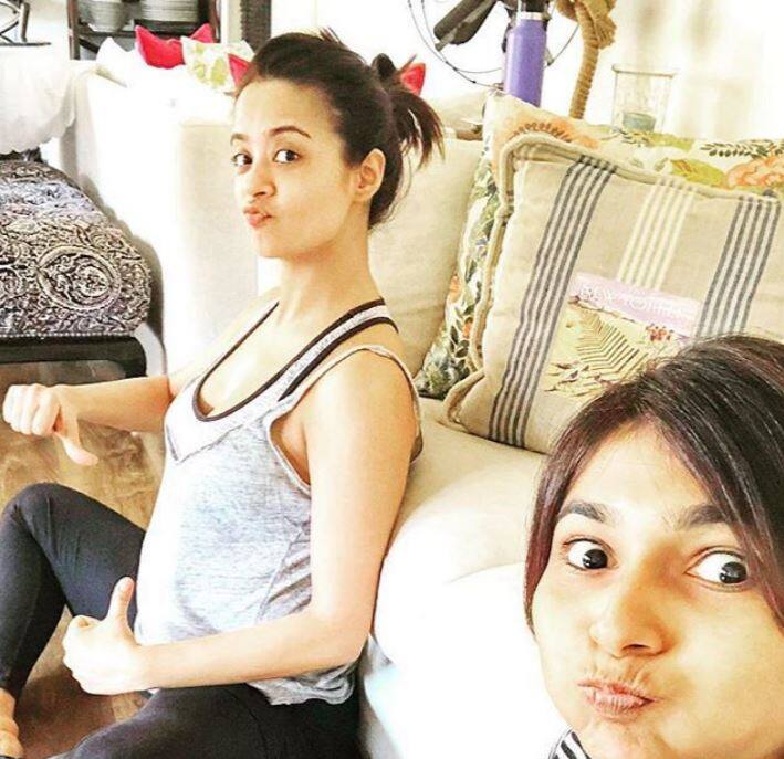 सुरवीन ने सोशल मीडिया के ही जरिए अपनी प्रेग्नेंसी का खुलासा किया था. सभी तस्वीर- इंस्टाग्राम