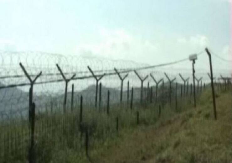 jammu kashmir firing from pakistan side in samba sector one bsf officer martyred पाकिस्तान की ओर से हुई गोलीबारी, बीएसएएफ का एक अधिकारी शहीद