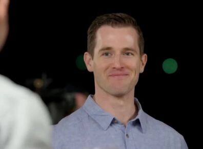 इस शो में सिंगल लोग रिलेशनशिप एक्सपर्ट की मदद से अपना हमसफर चुनते हैं. वे अपने हमसफर से शादी के दिन पहली बार मिलते हैं. 