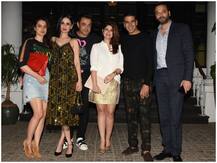 बॉबी देओल और अक्षय कुमार ने दोस्तों संग की पार्टी, ट्विंकल और तान्या ने लगाया हॉटनेस का तड़का