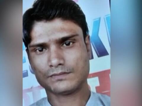 अमानवीय चेहरा: घायल टेम्पो चालक को अस्पताल पहुंचाने की बजाय परिवार से पैसे मांगते रहे पुलिस वाले अमानवीय चेहरा: घायल टेम्पो चालक को अस्पताल पहुंचाने की बजाय परिवार से पैसे मांगते रहे पुलिस वाले