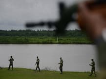 असम से एक हिंदू समेत 21 बांग्लादेशियों को वापस बांग्लादेश भेजा गया