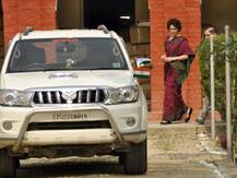 प्रियंका गांधी का राजनीति में कदम बदल सकता है यूपी का सियासी माहौल