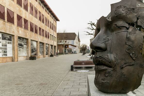 ये है लिकटेंस्टीन शहर वडूज की तस्वीरें. 