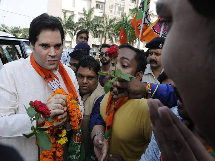 वरुण गांधी के कांग्रेस में शमिल होने की अटकलों पर राहुल गांधी बोले, 'मुझे जानकारी नहीं' Rahul Gandhi Says Not aware of any speculation over Varun Gandhi joining Congress वरुण गांधी के कांग्रेस में शमिल होने की अटकलों पर राहुल गांधी बोले, 'मुझे जानकारी नहीं'