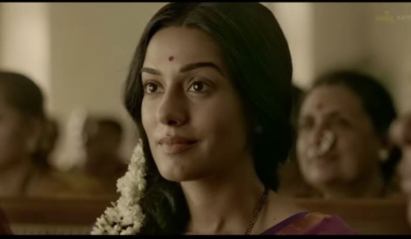 Thackeray Movie Review: ठाकरे की छवि चमकाने की कोशिश करती है फिल्म, नवाजुद्दीन सिद्दीकी ने की है जबरदस्त एक्टिंग