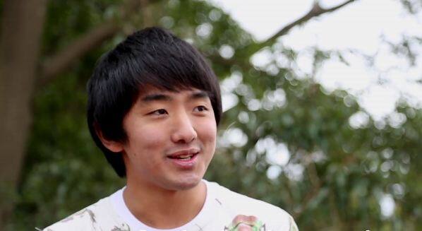 युमा ने एक इंटरव्यू में बताया कि वे लिसा के साथ सेक्स करने को लेकर बेहद जुनूनी थे.  फोटोः फेसबुक 