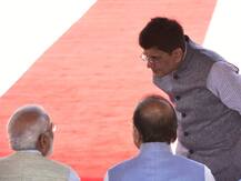 Budget 2019: 25 करोड़ लोगों को सीधा लाभ पहुंचाने की कोशिश, राहुल बोले- अब जनता करेगी सर्जिकल स्ट्राइक