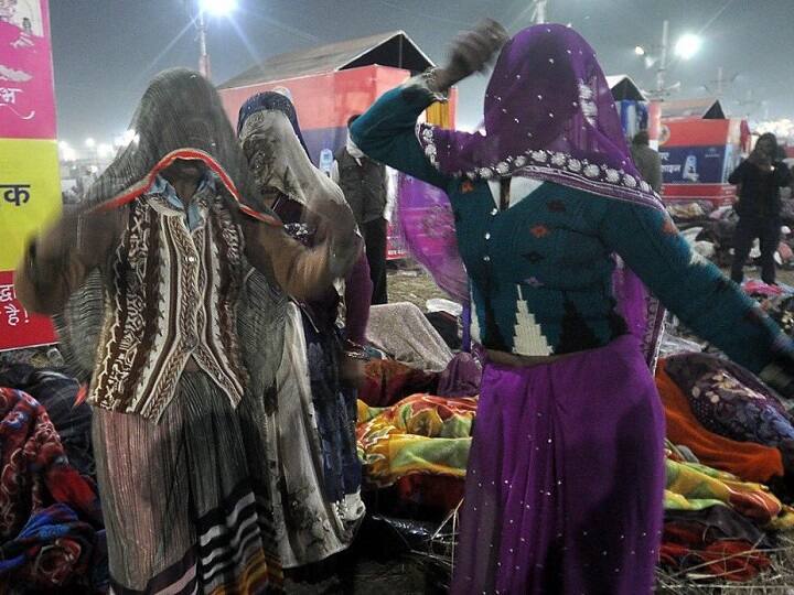 मौनी अमावस्या के स्नान के लिए देश के दूर दराज इलाकों के लोग भी कुंभ पहुंचे हैं.