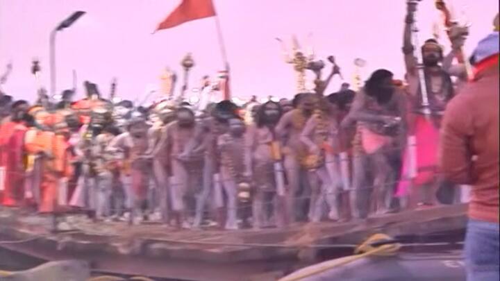 आज के दिन क्या क्या करें- ऊं ग्रां ग्रीं स: गुरुवे नम: का जप करें. गाय, कुत्ते और कौओं को भोजन दें. कुष्ठ रोगियों या दिव्यांगों को भोजन दें. कंबल, छाता, तिल की मिठाई लोगों में बांटें. पित्तरों से क्षमा मांगें.