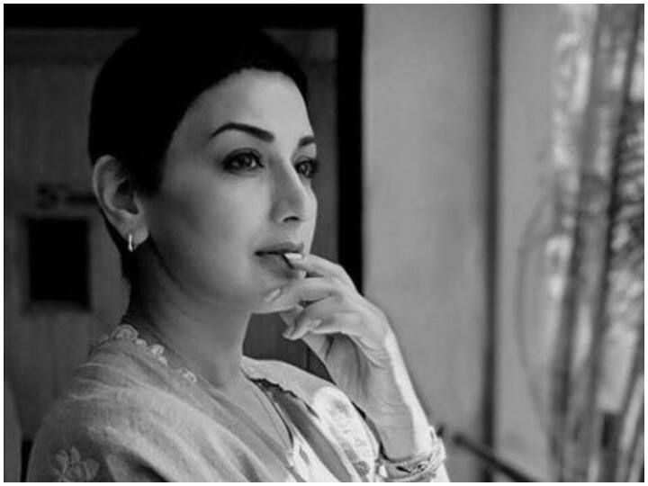 Sonali Bendre long post on World Cancer Day World Cancer Day: सोनाली बेंद्रे ने लिखी दिल की बात, 
