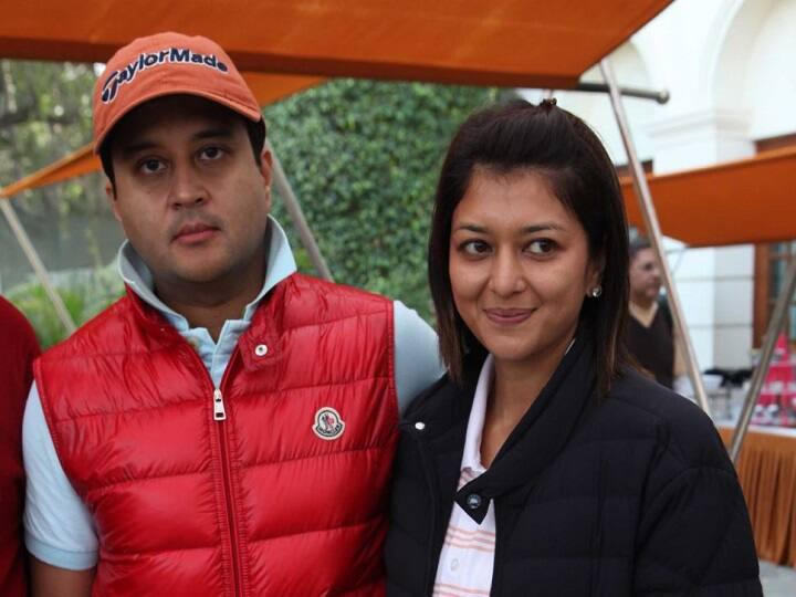 MP: गुना से लोकसभा चुनाव लड़ सकती हैं ज्योतिरादित्य सिंधिया की पत्नी MP: Jyotiraditya Scindia's wife can contest Lok Sabha elections from Guna MP: गुना से लोकसभा चुनाव लड़ सकती हैं ज्योतिरादित्य सिंधिया की पत्नी
