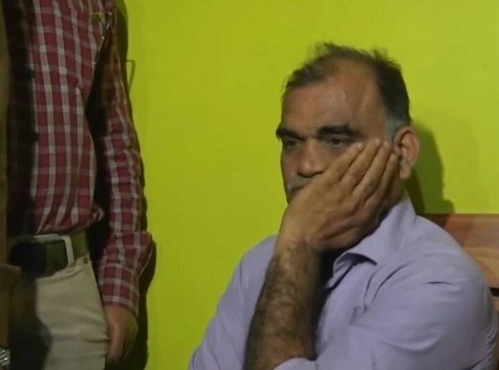 Police says Doctor Kills Driver Chops Body Into Pieces And Puts Them In Acid in HOSHANGABAD डॉक्टर का ड्राइवर की पत्नी से था संबंध, आपत्ति जताई तो हत्या कर लाश के किए टुकड़े और एसिड में डाला