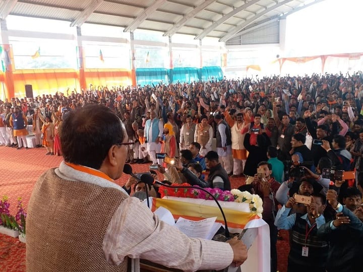 shivraj singh chauhan in barabanki uttar pradesh बाराबंकी: बीजेपी कार्यकर्ताओं को ये खास ट्रेनिंग देने के लिए यूपी पहुंचे शिवराज सिंह चौहान