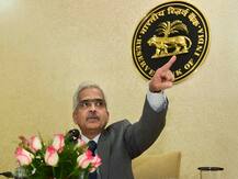 Coronavirus: Lockdown के दौरान रिजर्व बैंक ने दी आम लोगों को राहत, कम हो जाएगी आपकी EMI