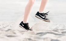 लड़कियों के जूते चुराकर लेता था सेक्सुअल प्लेजर, चुरा चुका था 70 जोड़ी, जानें फिर क्या हुआ