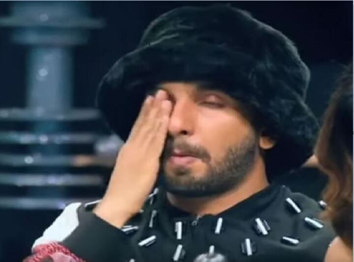 Ranveer Singh, who was crying to see dance performance in Super Dancer Chapter 3, Gully Boy अपनी फिल्म के गाने पर कंटेस्टेंट का डांस परफॉर्मेंस देख फफक-फफक कर रो पड़े रणवीर सिंह