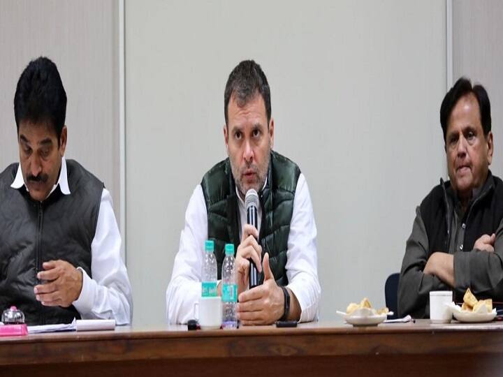 rahul gandhi told pcc chiefs to adopt an aggressive approach against bjp राहुल गांधी ने पीसीसी अध्यक्षों से कहा- बीजेपी के खिलाफ आक्रामक रुख अपनाएं, गिनवाएं सरकार की विफलता